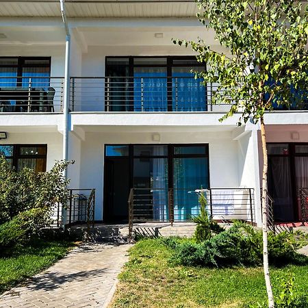 Таунхаус В Baytur Resort Bosteri Exterior foto