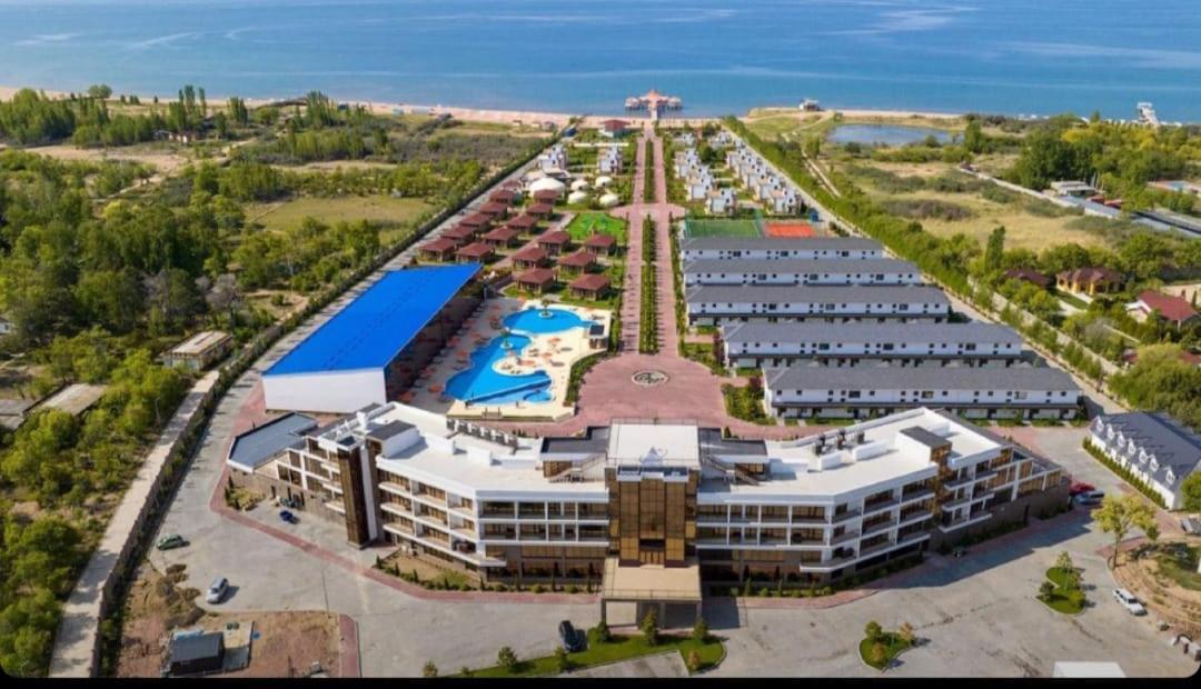 Таунхаус В Baytur Resort Bosteri Exterior foto