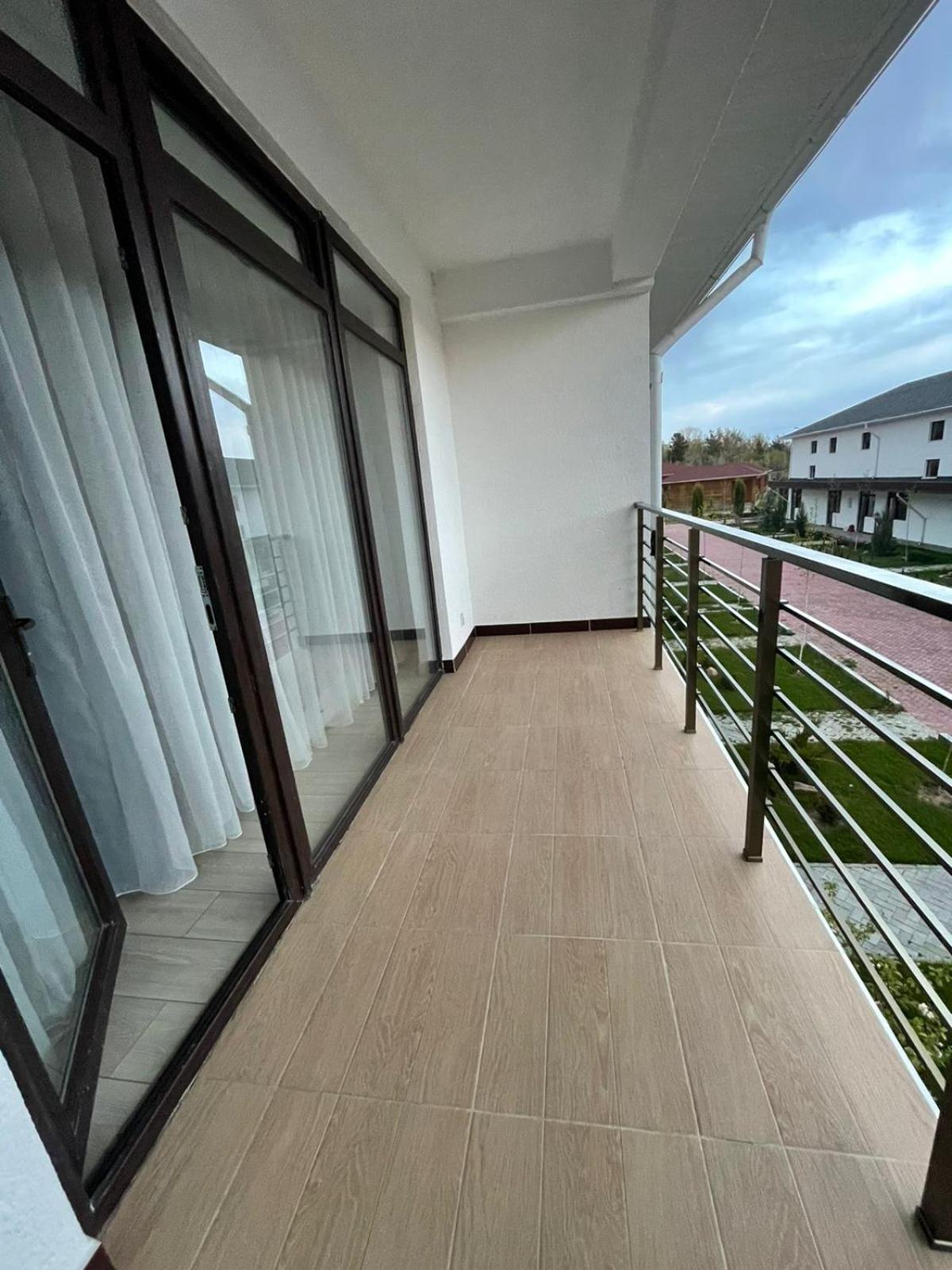 Таунхаус В Baytur Resort Bosteri Exterior foto