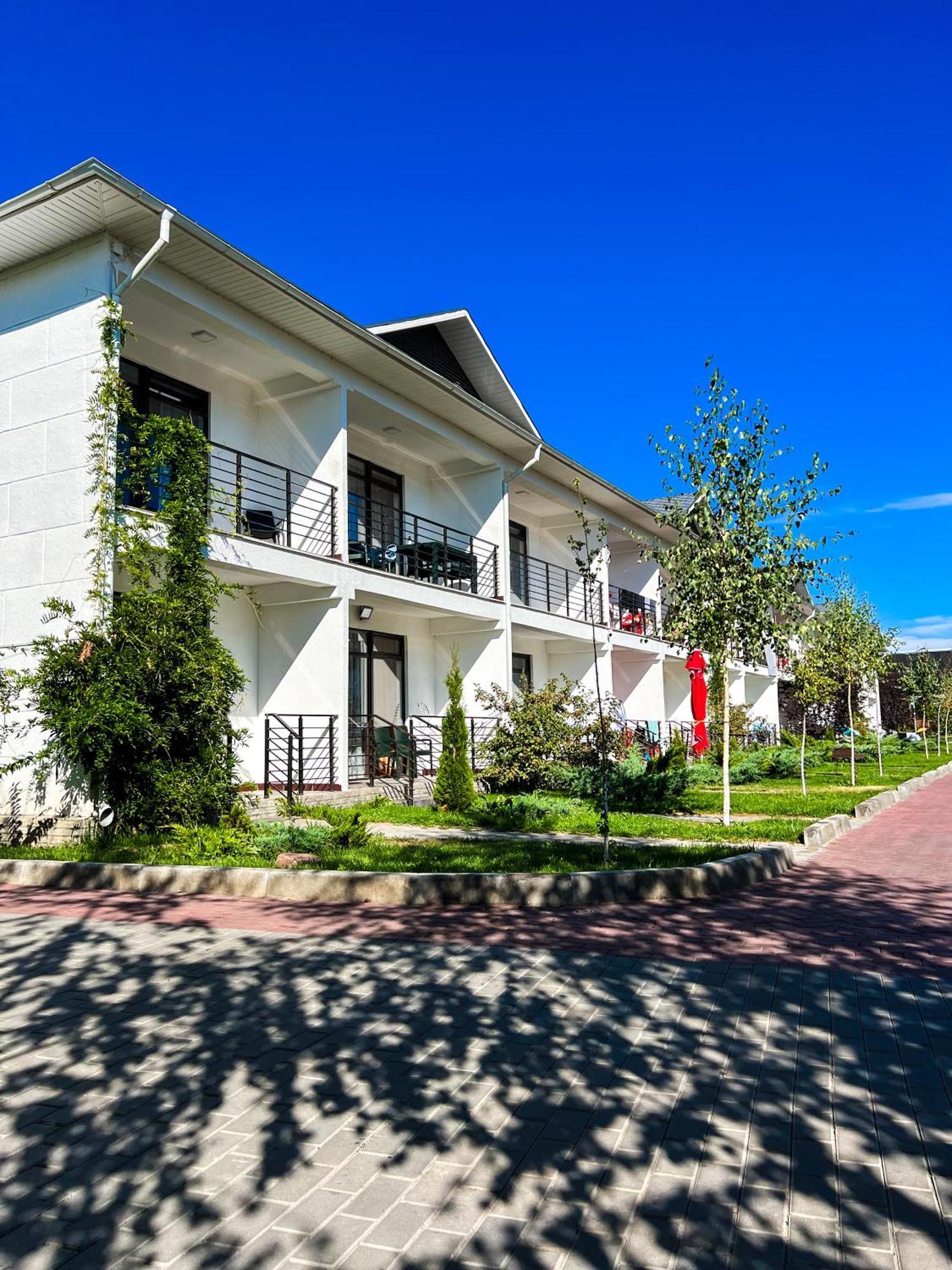 Таунхаус В Baytur Resort Bosteri Exterior foto